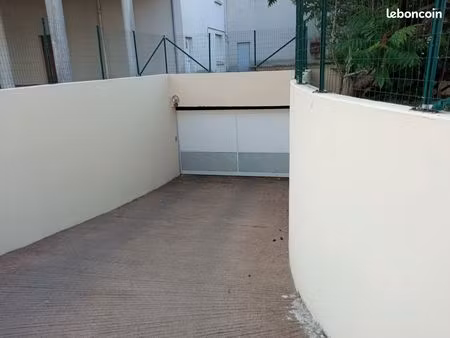 location d'un garage sécurisé