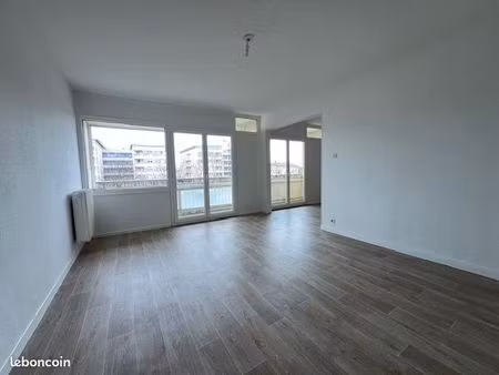 appartement 3 pièces 72 m²