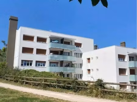 t5 de 96m2 traversant - situation idéale