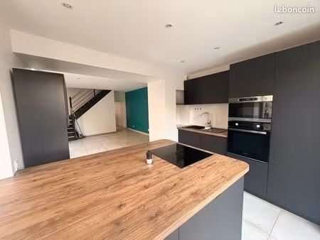 maison à vendre saint epain (sans agence)