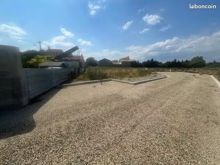 vends terrains sur 26700 pierrelatte