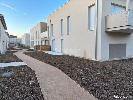 appartement 3 pièces 64 m²