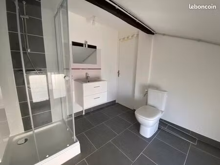 t2 hyper centre ville 34 m4 salle d eau neuve