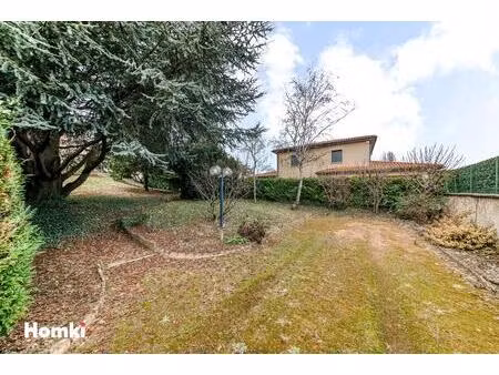 maison de 120 m² avec véranda et sous sol de 120 m² sur une parcelle de 1163 m²