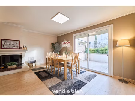 maison familiale t7 de 121 m2  (carrez 107 m2)  avec jardin 