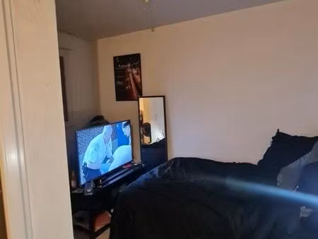 appartement studio avec balcon et parking