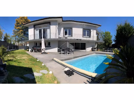 hypercentre-belle maison familiale