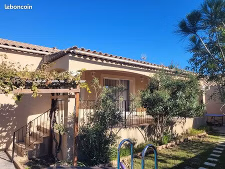 vends maison plain pied 5 pièces 132 m2