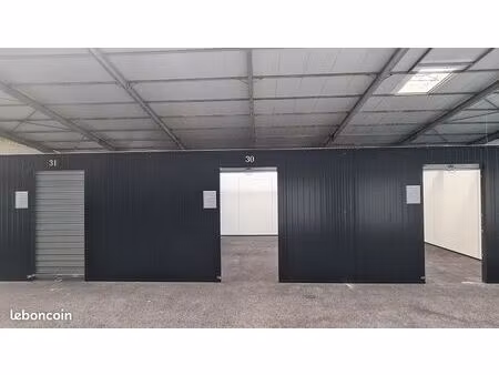 box 6 et 15 m² - vannes sécurisé