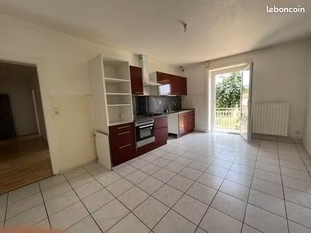 maison 3 pièces 80 m²