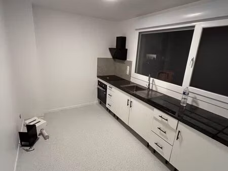 appartement f2 a louer 1200