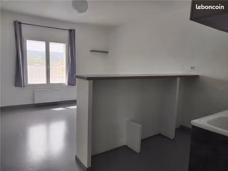 appartement 3 pièces 43 m²