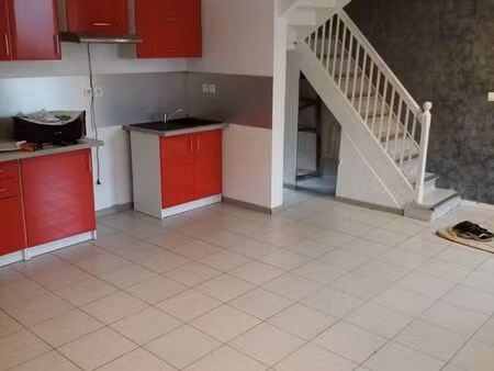 maison dans le bourg de trédarzec