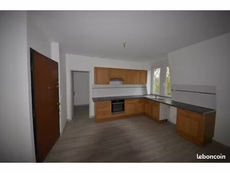 appartement 3 pièces 80 m²