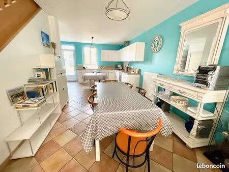 belle maison meublée  4 chambres  tout confort  110 m2