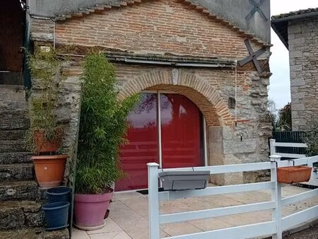 location maison style pigeonnier