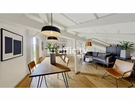 appartement 1 pièce - 100 m²