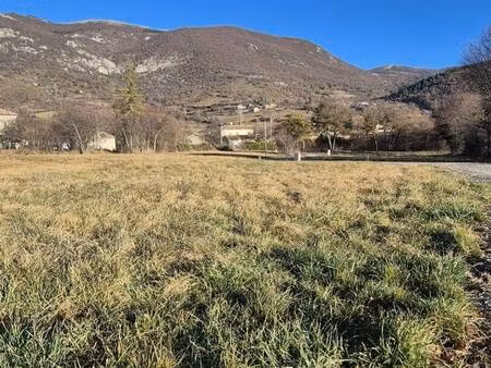 terrain constructible viabilisé à vendre