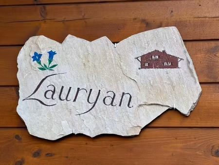 maison 5 pièces - 198 m²