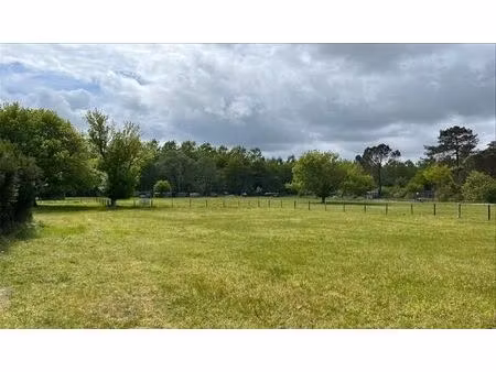 terrain constructible sur la commune de casteljaloux