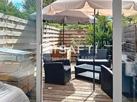 appartement rénové situé à quelques pas du bassin