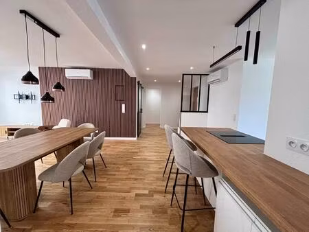 st raphaël centre  t4 rénové avec jardin de 100 m²