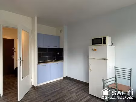 studio très bien situé proche village