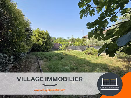 terrain st priest 256 m2