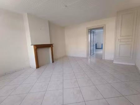 maison de ville 4 chambres jardin bon etat general