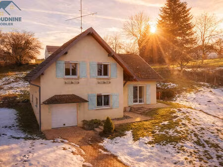 charmante maison moderne et économique avec grand terrain – proche sui