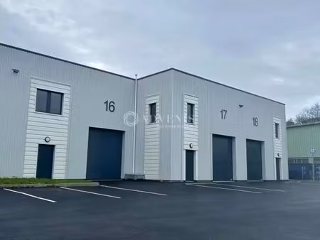 local d'activité a vendre