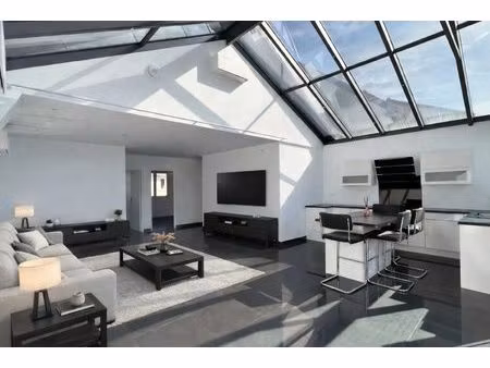 maison/ villa 7 pièces avec 1 appartement independant