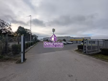 alizay (27) - terrain de 5700 m² env. et 250 m² env. de bureau