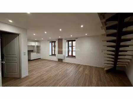 location appartement 4 pièces 69 m2 à morestel