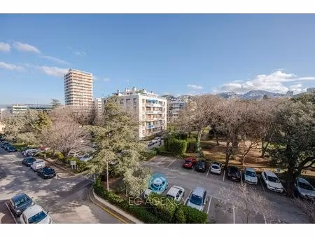 appartement t3 de 70m2