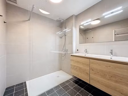 appartement te huur in wuustwezel met 3 slaapkamers