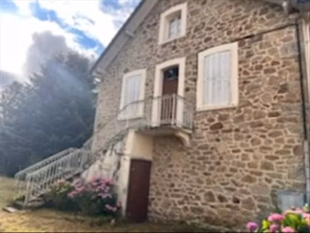 vente maison 4 pièces 118 m² à neuvic (19160)  80 000 €