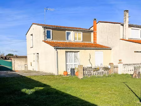 vente maison 6 pièces 102 m² la tour-du-crieu (09100)