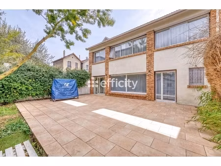 maison 5 pièces - 130 m²