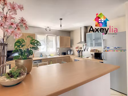 a vendre - 7 min de saint-germain-lespinasse - maison avec sous-sol semi-enterré  3 chambr