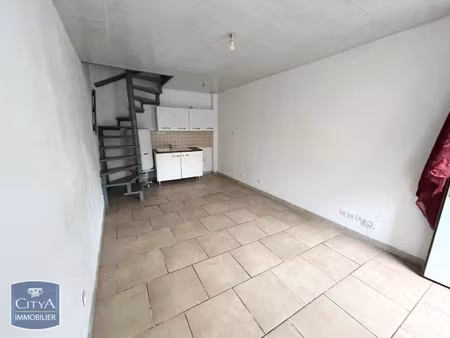 maison à louer 2 pièces 34 m² - valenciennes (59) - 500€