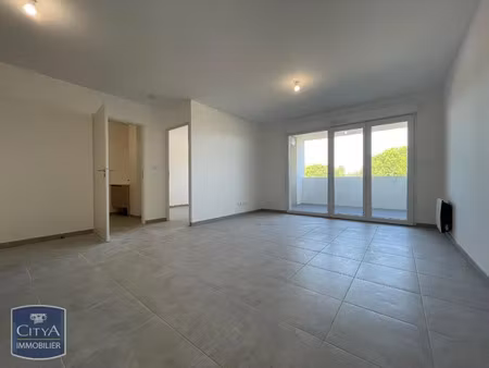 appartement à louer 2 pièces 42.6 m² - arles (13) - 580€