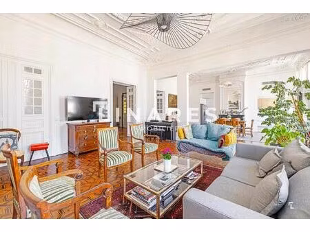 vente appartement 5 pièces 221 m² marseille 8 (13008)