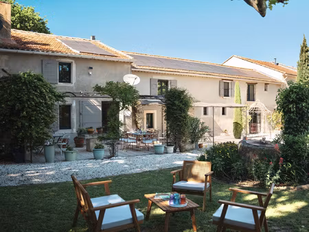 noves - mas 275 m2 - jardin avec piscine