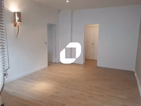 vente bureau versailles 78000