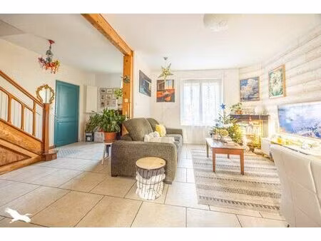 vente maison 4 pièces 92 m² croix-chapeau (17220)