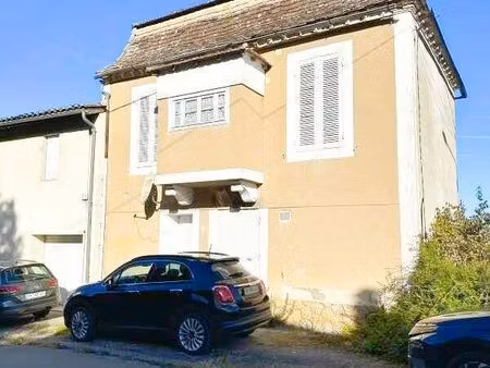 maison de village 3 pièces 60 m²