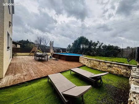 villa 5 pièces 120 m²