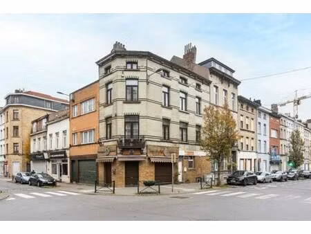 gebouw gemengd gebruik te koop in sint-jans-molenbeek