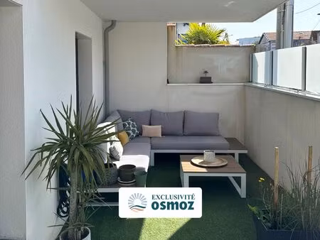 appartement type 2 avec extérieur de 24 m² et stationnement !